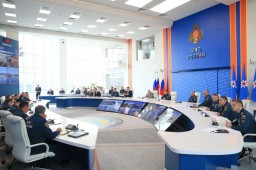Глава МЧС России определил задачи для ликвидации последствий ЧС на территории Иркутской области