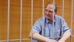 Суд продлил срок ареста бывшему первому замглавы МЧС России Сергею Шлякову